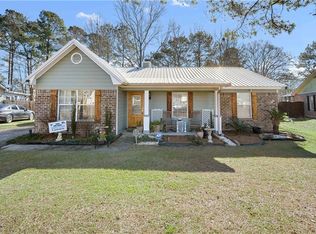 835 Royal Woods Dr E, Mobile, AL 36608