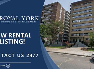 38 Joe Shuster Way #1520, Toronto, ON M6K0A5