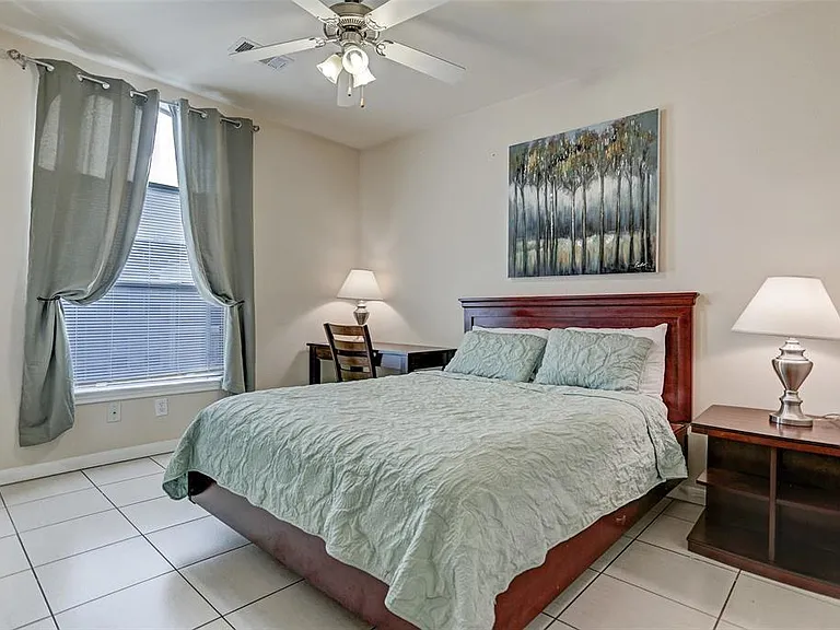 2078 Laverne St #5 — Photo 9