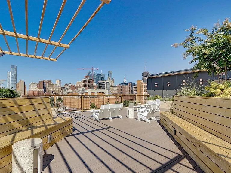 Franklin House Apartments — Photo 2