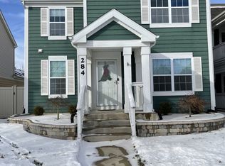 284 Longview Dr, Elgin, IL 60124