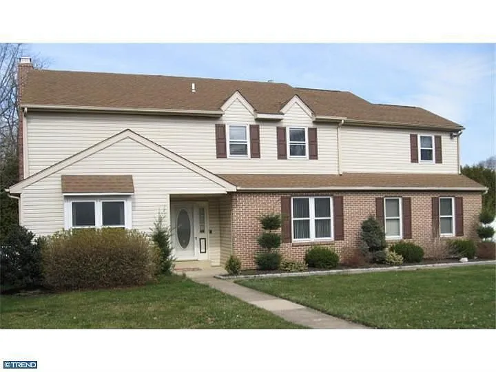 3 Roy Ln photo 1