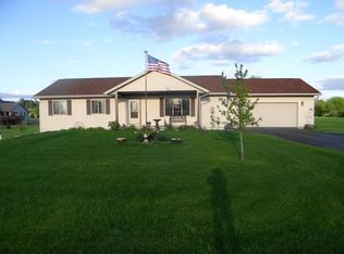 N9560 Carla Dr, Belleville, WI 53508