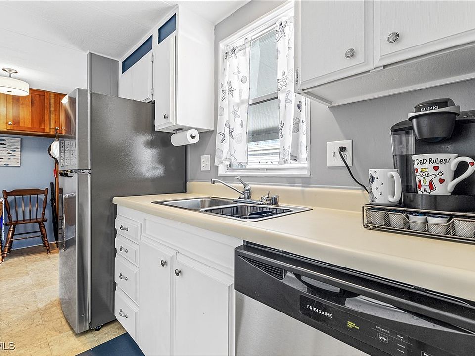 16033 Hibiscus Way, North Fort Myers, FL 33903 | Zillow