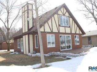 46084 238th St, Wentworth, SD 57075