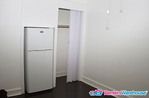 3rd image of 834 W Fullerton Ave APT 17