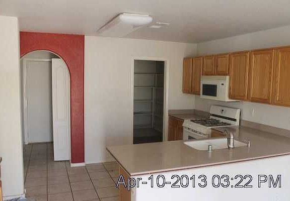 4th image of 8301 Vista Serena Ln SW