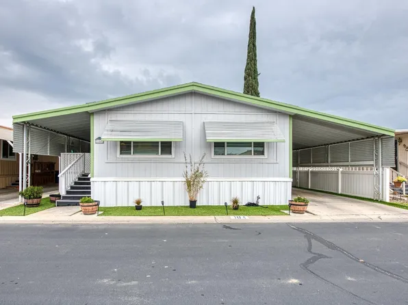 1001 Sylmar Ave Space 184, Clovis, CA 93612