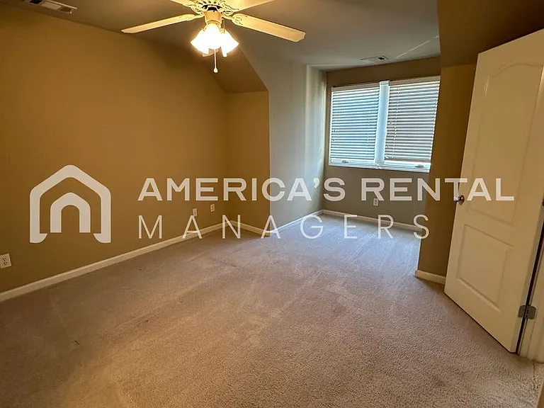 2358 Acton Park Cir — Photo 43