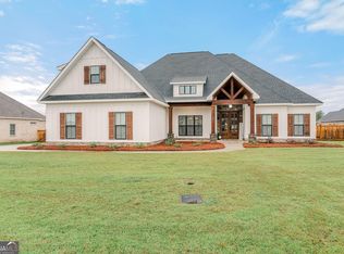 301 Apalachee Way, Bonaire, GA 31005