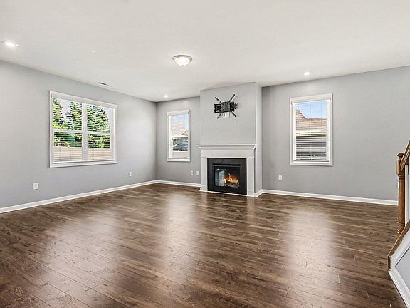 5th image of 171 Brody Pine Way