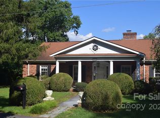 65 Satterwaite Rd, Lake Junaluska, NC 28745