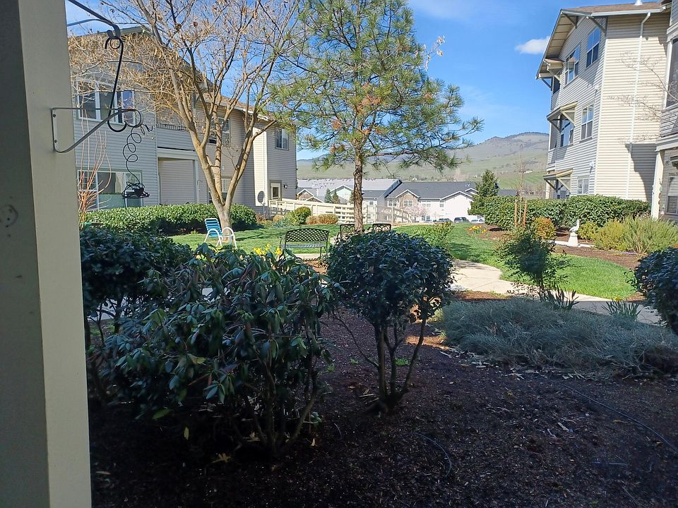 1st image of 960 Golden Aspen Pl