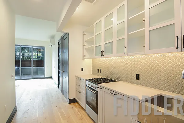 Rented by The KCI Group | media 1