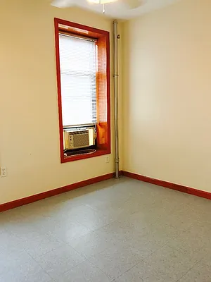 Rented by Level Group | media 4