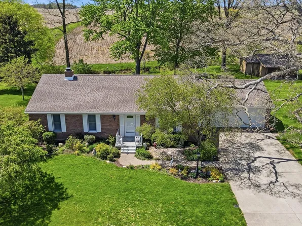 14031 Kohler Rd, Wapakoneta, OH 45895