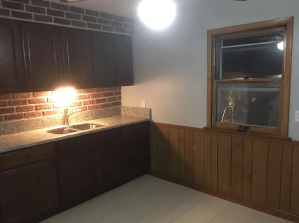 (undisclosed Address), Cleveland, OH 44111