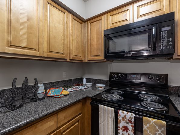 3650 Tates Creek Rd #130