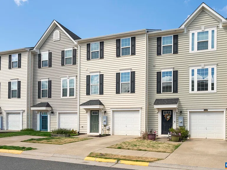 2052 Elm Tree Ct — Photo 22