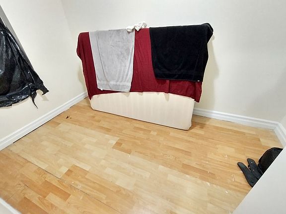 5th image of 349 Saint Johns Pl APT B