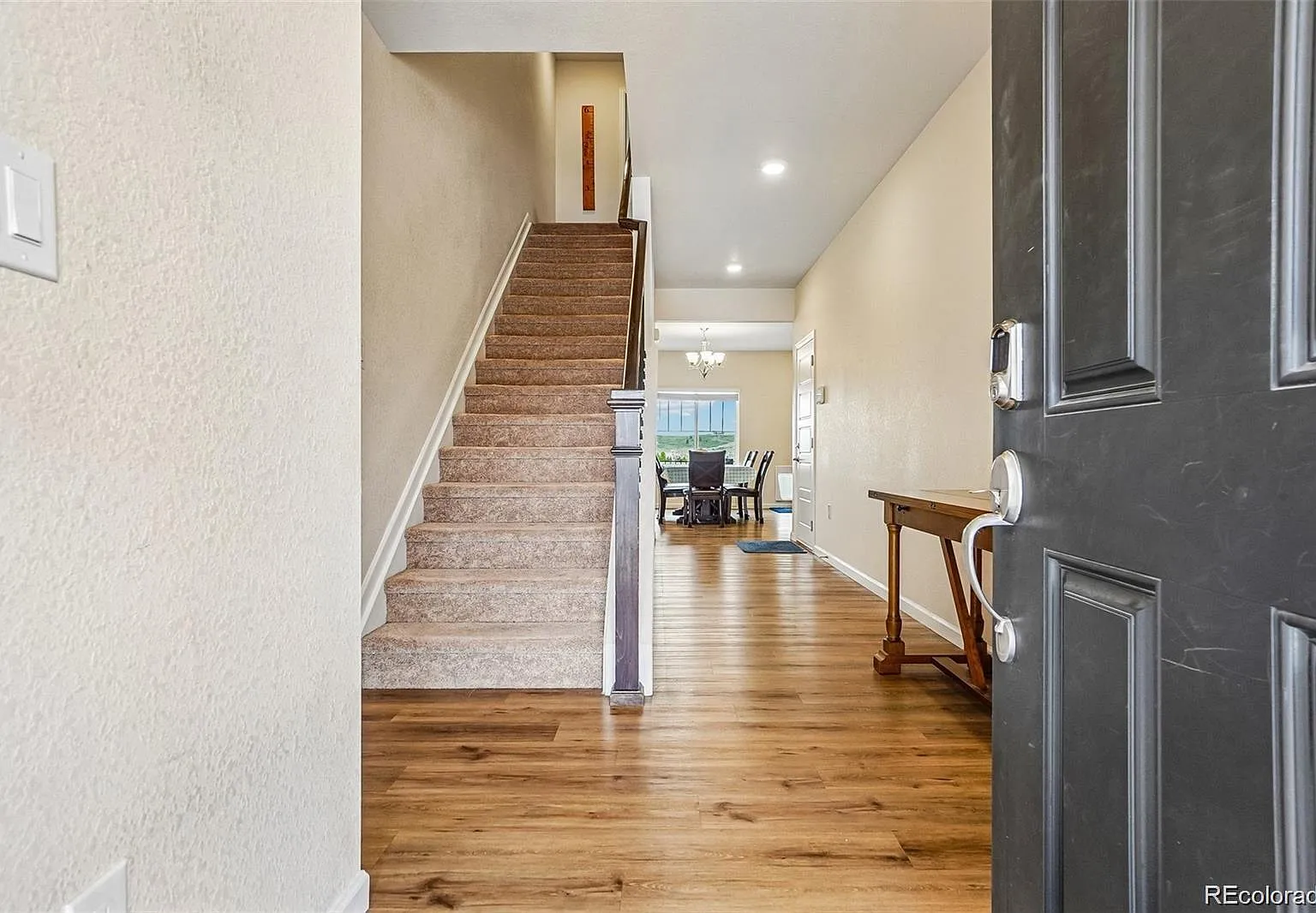 5 bed, 3.0 bath, 2457 sqft, $3,200 — Photo 2