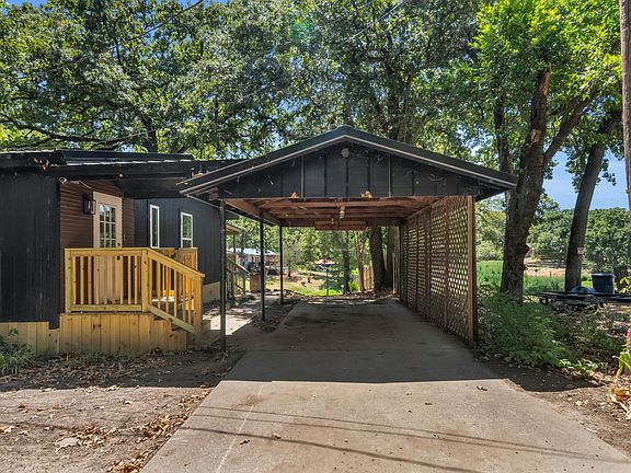 2nd image of 111 Wren Ln