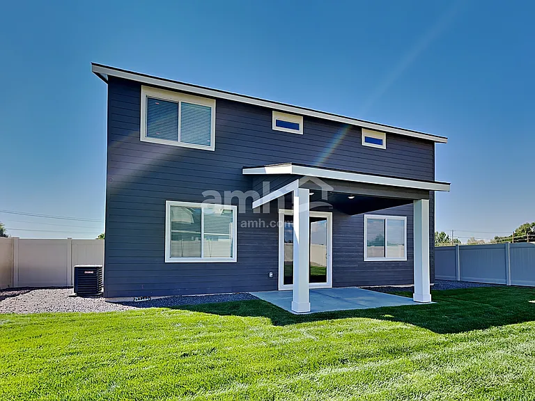 1422 N Barkvine Ave — Photo 21