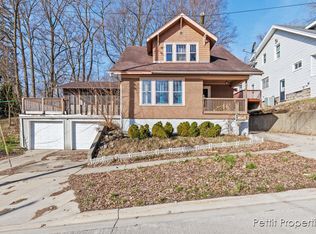 227 Union St, Ionia, MI 48846