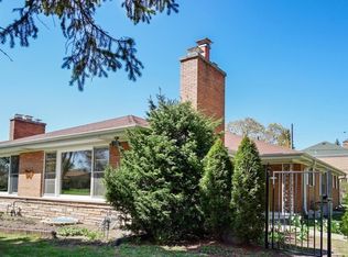 4500 Concord Ln, Skokie, IL 60076