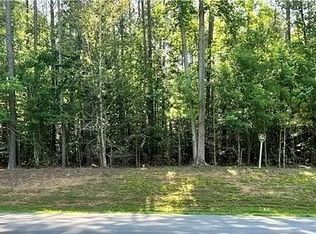 24357 Williamson Rd, Dinwiddie, VA 23841