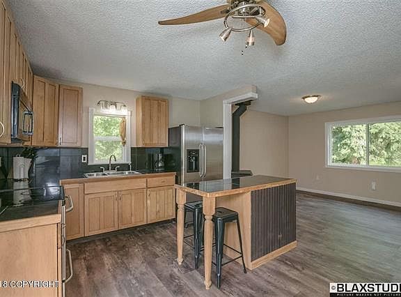 5th image of 3845 Lismore Cir