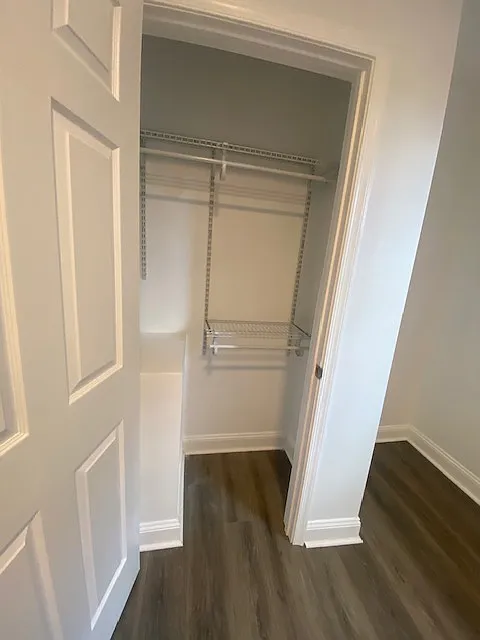 405 Hancock St