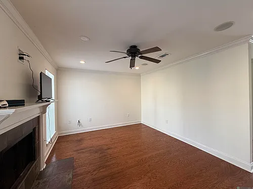 9843 Siegen Ln Photo 1