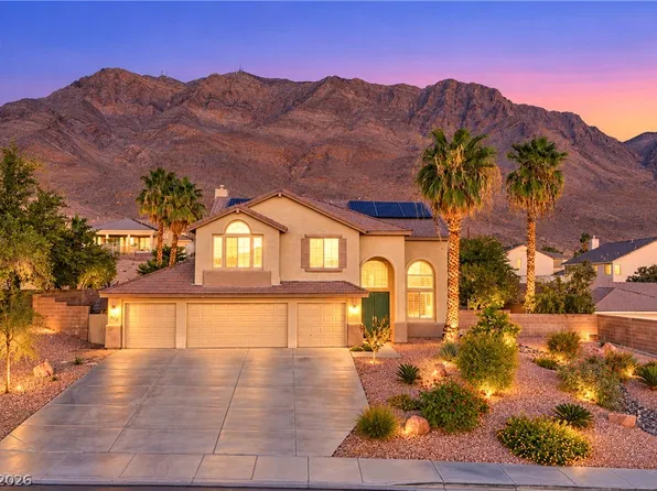 828 Temple View Dr, Las Vegas, NV 89110