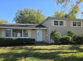 528 W Winchester Rd, Chicago Heights, IL 60411