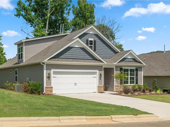 1970 Malvina Ct, Graham, NC 27253