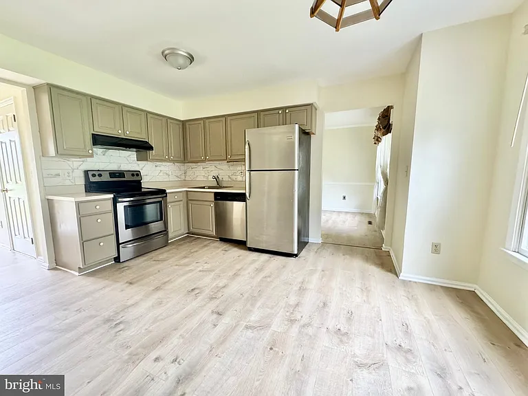 501 Falcon Dr — Photo 10