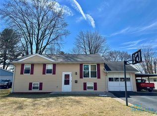 707 Christina Ct, Findlay, OH 45840