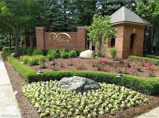 10380 Excalibur Dr, Shelby Township, MI 48315