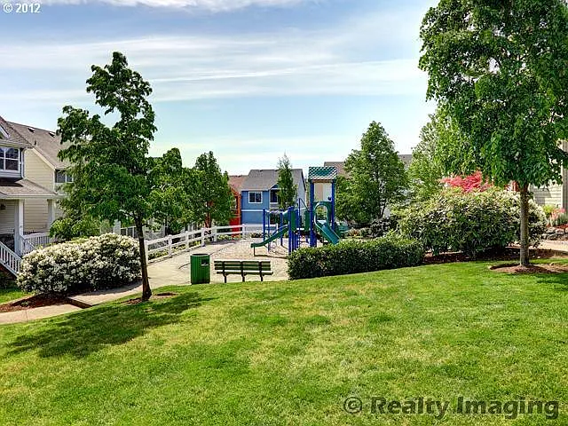 237 SW 105th Ter — Photo 6
