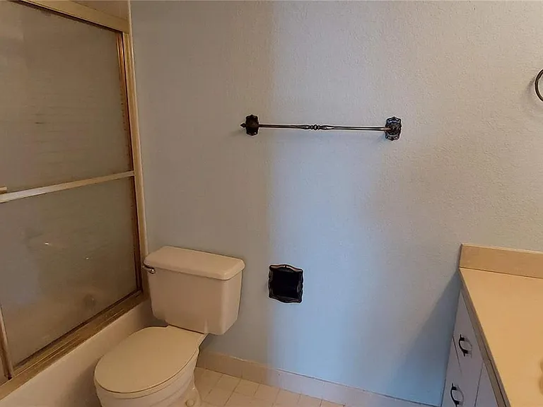 1900 Diana Dr #3A — Photo 9