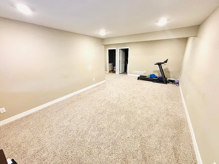 18031 Headwaters Dr — Photo 22