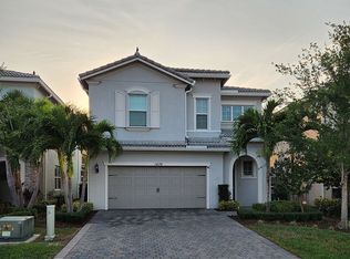 1434 Myrtle Oak Ter, Hollywood, FL 33021