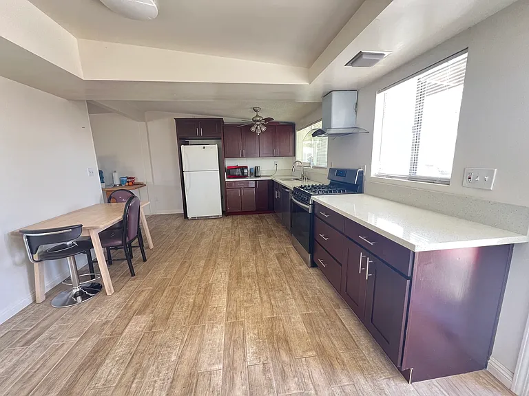 7432 Victoria Ave #A — Photo 4