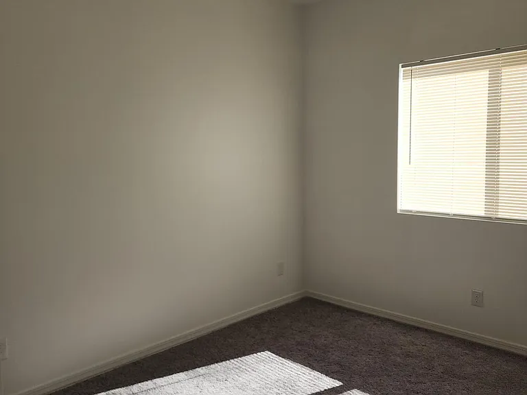 13905 S Avalon Rd — Photo 14