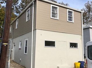 Oak St, Beverly, NJ 08010