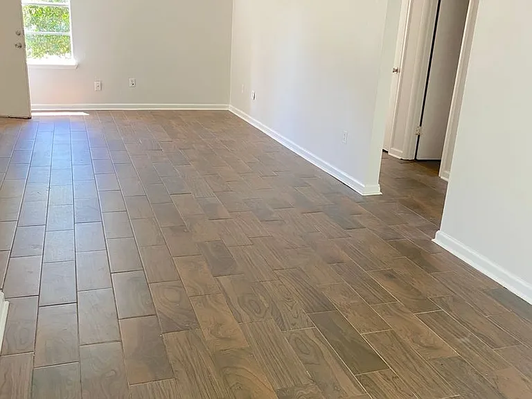 Woodland Trace Apartments — Photo 13