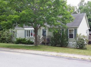 1 Colcord Pond Dr, Exeter, NH 03833