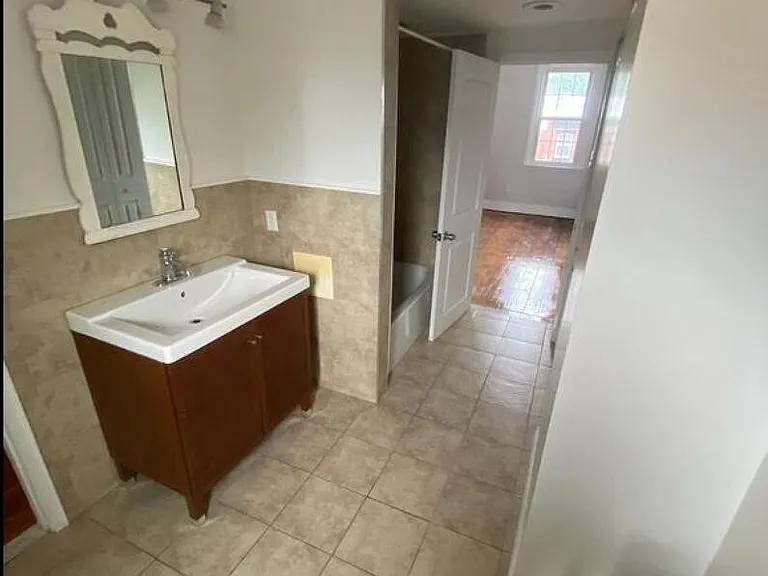 1212 N Howard St — Photo 11