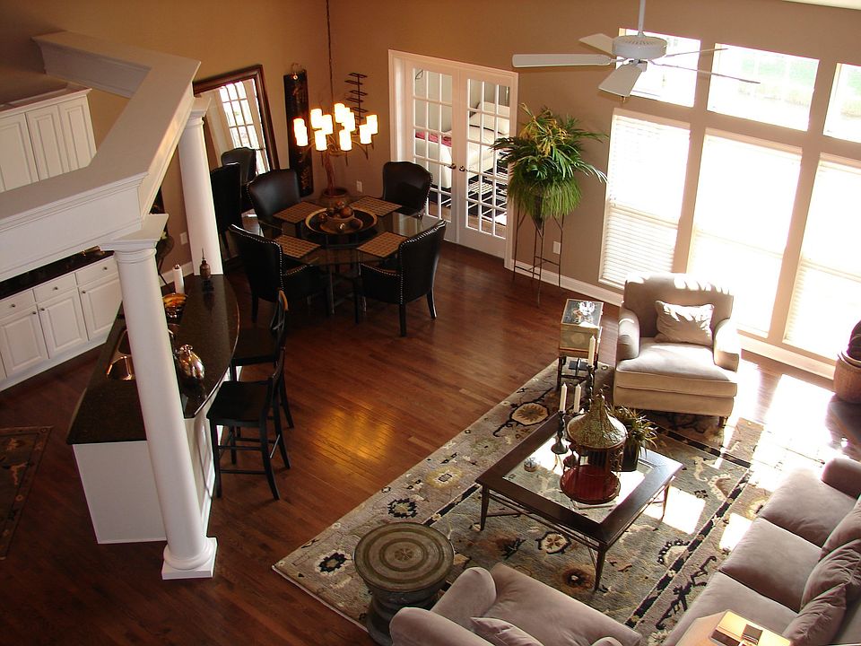 1st image of 5556 Queens Park Dr